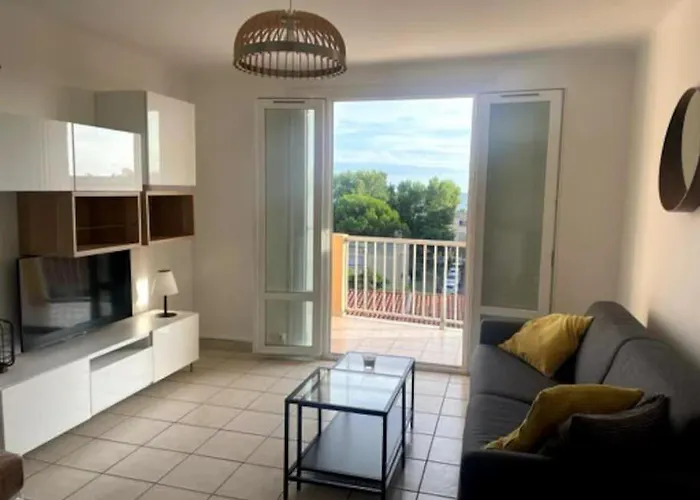 Au Grau D'agde Apartment